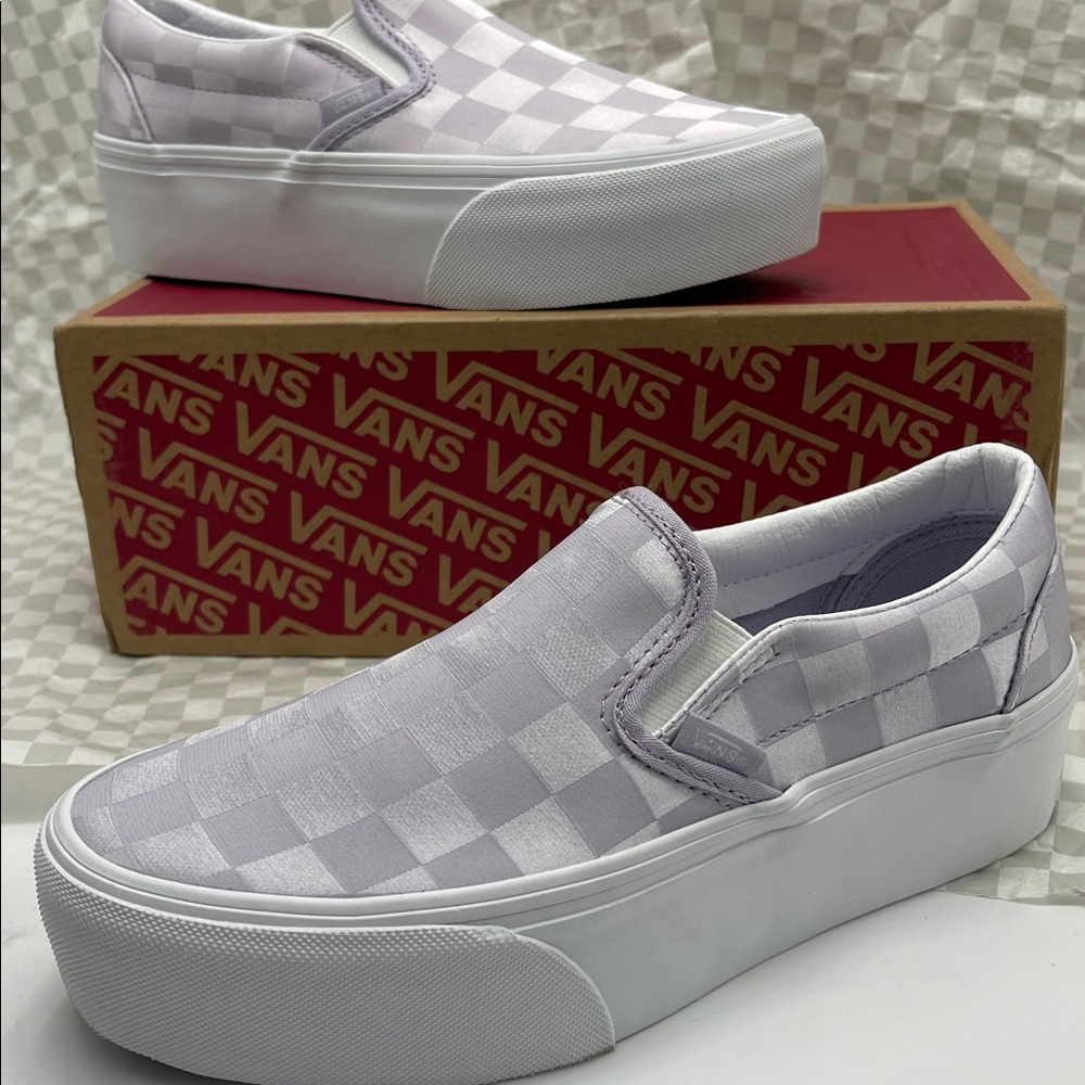 Vans Platform Sneakers Classic Slip-On Stackform
Satin Checkerboard Lilac - Picture 14 of 16